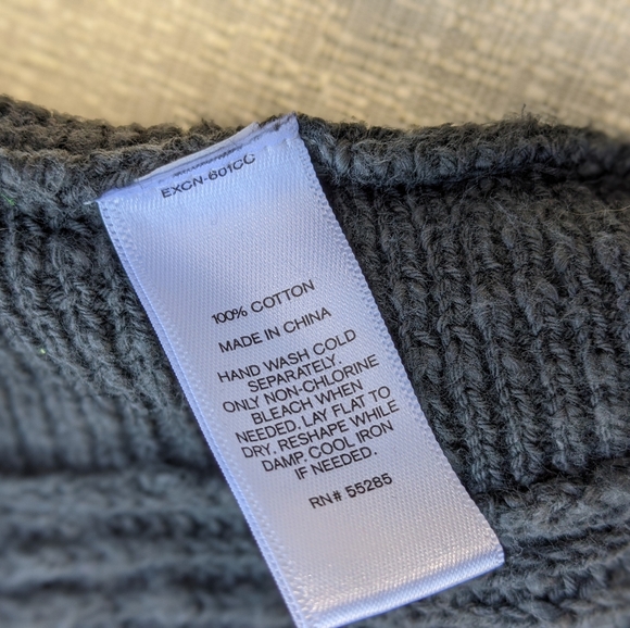 Express gray deep-v sweater - Picture 3 of 9